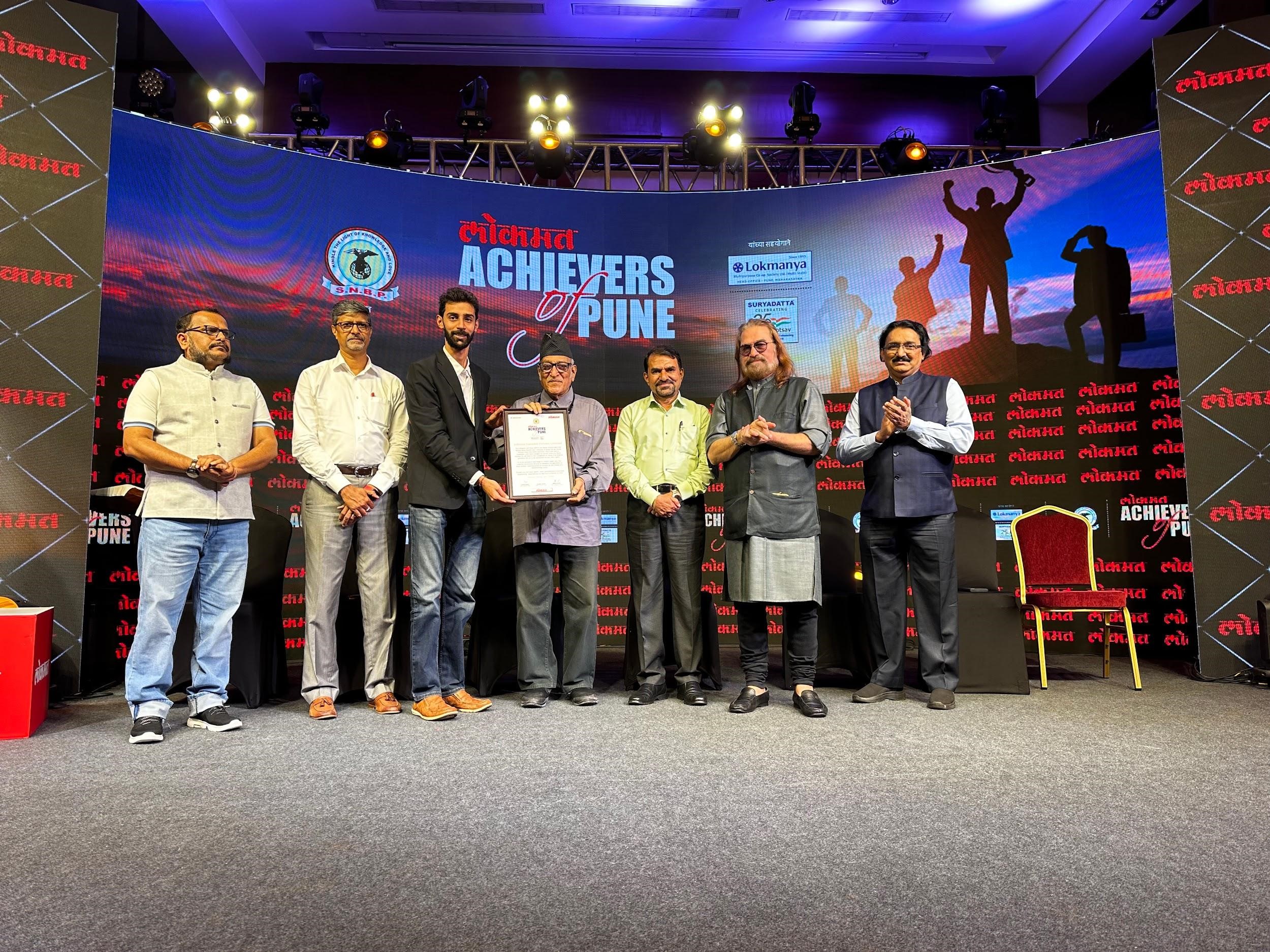 Mr Arnav Fadnavis, CEO of infinite-VARIABLE, Honored with Lokmat ‘Achievers Of Pune’ Award For Elevating Entertainment Domain.