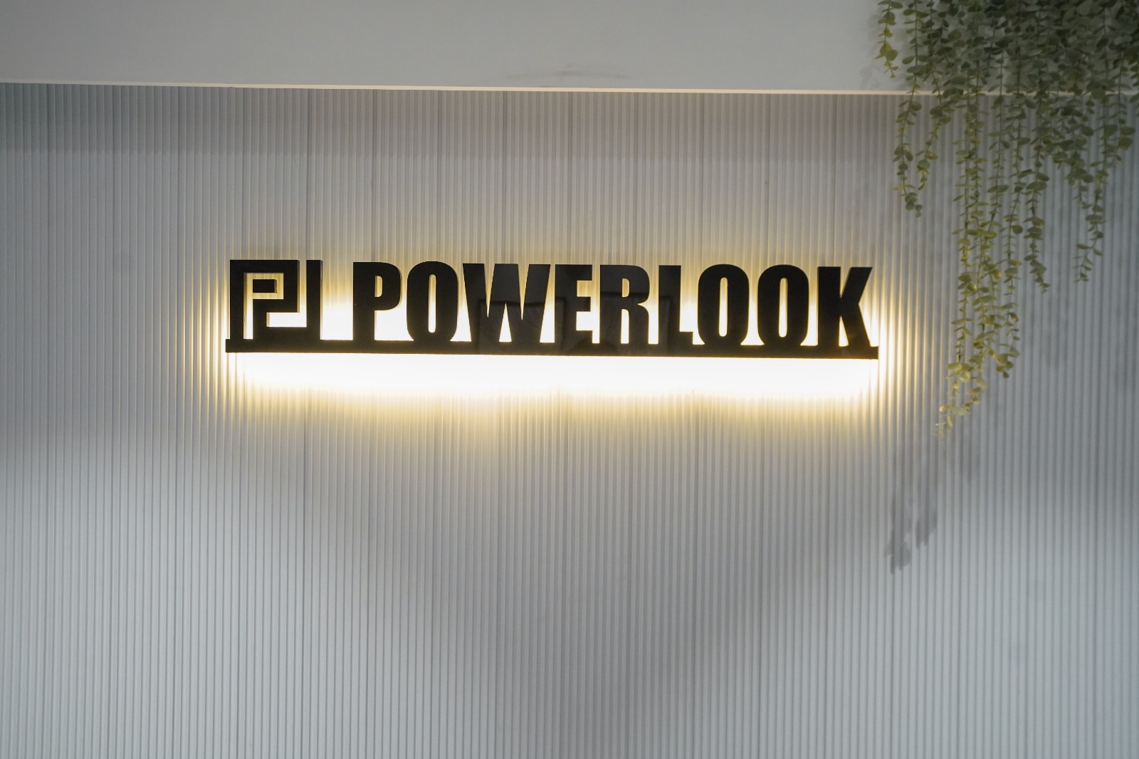 Powerlook Sets New Trend with Grand Opening of State-of-the-Art Headquarters, Elevating Fast Fashion in Men's Clothing Industry